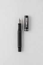 Alleria Nuvola Piston Fill Fountain Pen by Gioia of Italy Alleria Nuvola Piston Fill Fountain Pen by Gioia of Italy