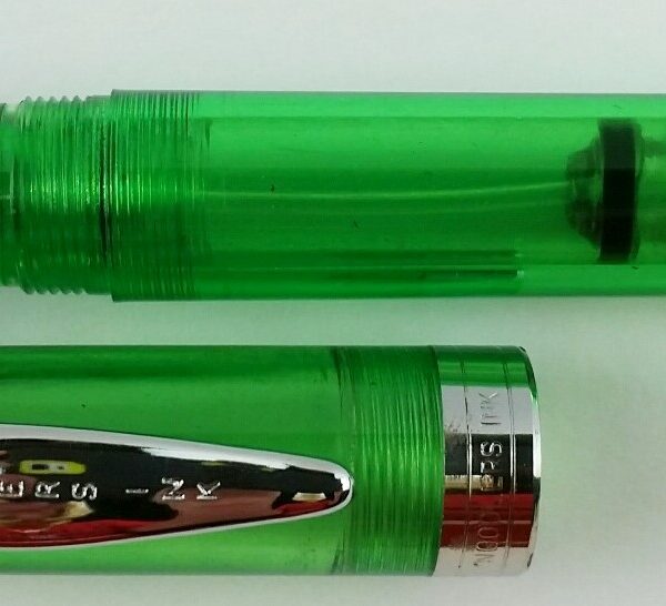 Green Bay Ahab Flex Nib Fountain Pen by Noodler's Ink® [piston fill]