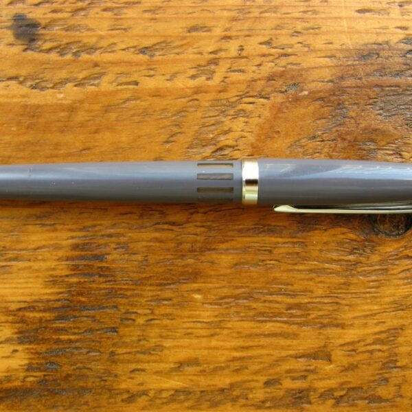 Gray Standard Flex Nib Fountain Pen by Noodler's Ink® [piston fill]