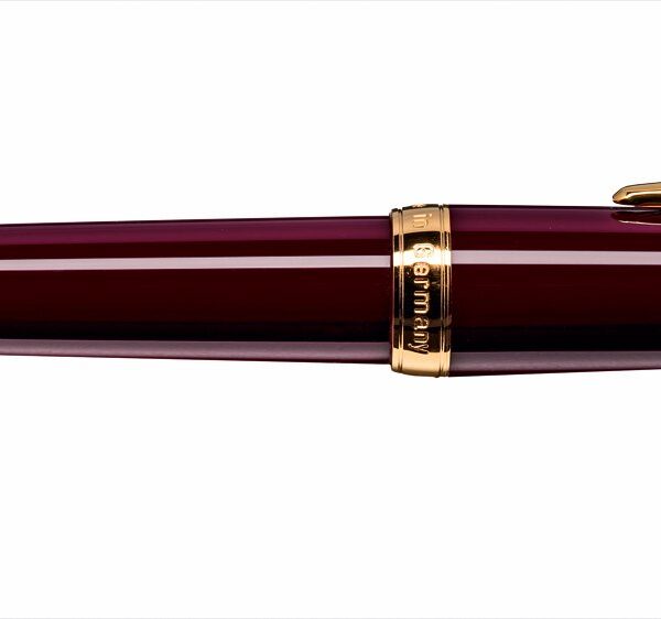 Classic Gold Bordeaux Ballpoint Pen by Cleo Skribent®