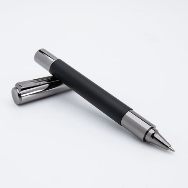 Ritma Black Roller Ball Pen